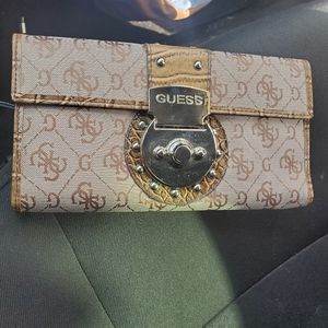 Guess wallet
